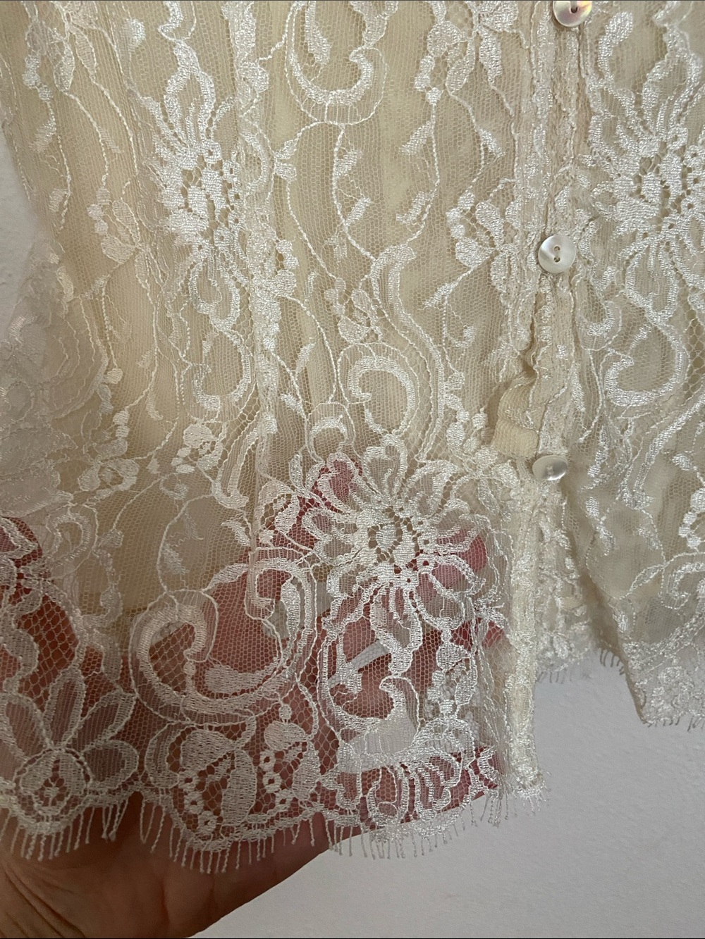Vintage Lace Button-Front Short Sleeve Top - Cream - Picture 5 of 8